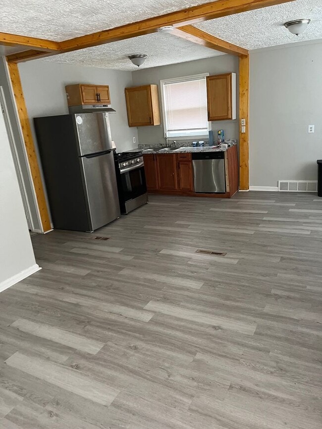 Photo - 3 bed/ 1 Bath