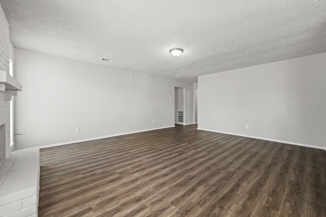 Photo - 6450 Bazel Brook Dr