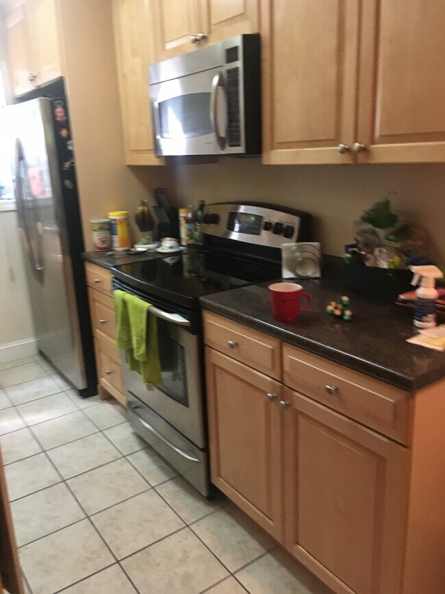 Photo - 156 Newton St