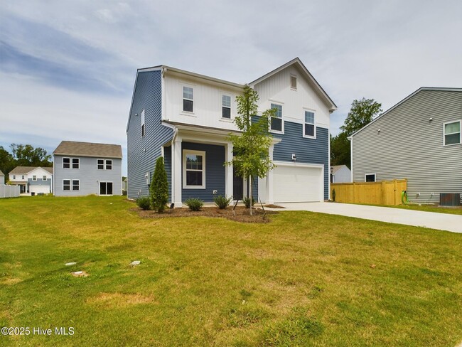 Photo - 32 Moss Oaks Ct