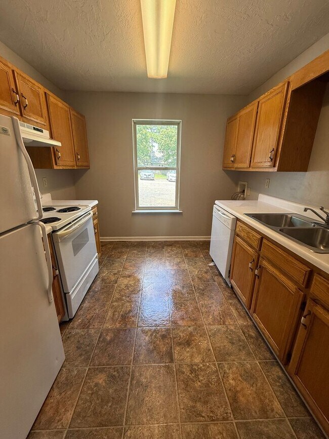 Photo - University Place 2- Charming Townhouse Apartment Unit C4