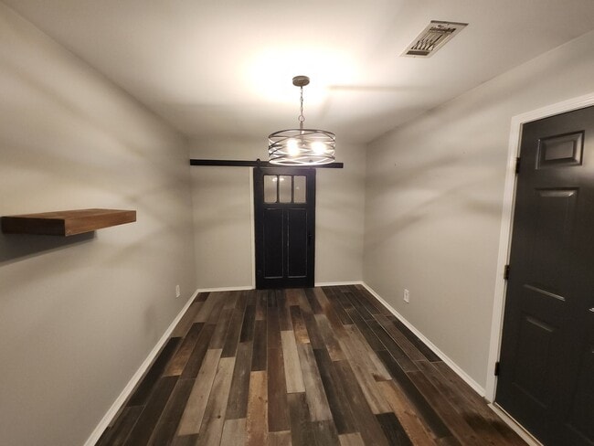 Photo - 100 Pebble Branch Ln