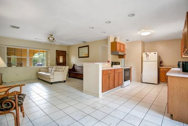 Photo - 4526 Sheldrake Dr