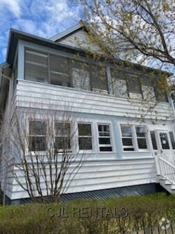 Building Photo - 98 Alpine St Rental