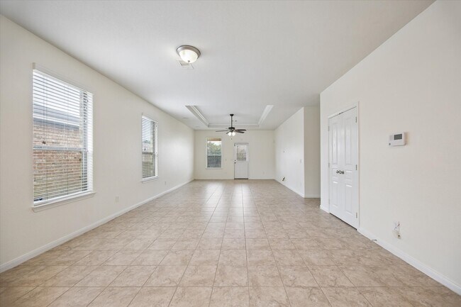 Photo - 5810 Banyan Oak Ct