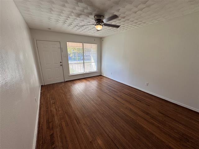 Photo - 9027 Cardella Ave