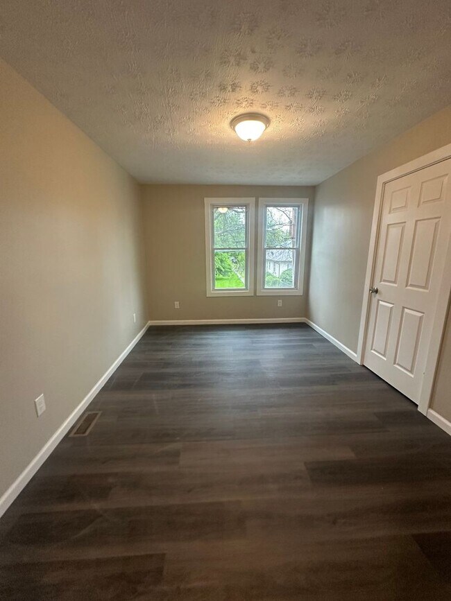 Photo - 3900 W 23rd St Unidad 3900 W 23rd St #5, Cleveland, OH 44109