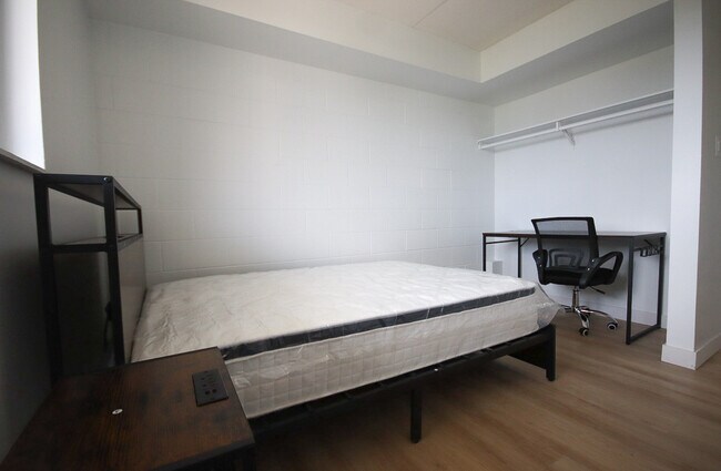 Photo - All Inclusive Student Rentals Unit Viewings