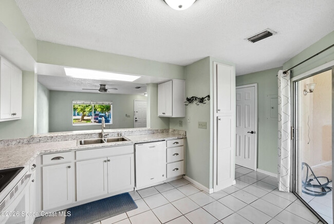Photo - 1880 Murrell Rd Unit Q63