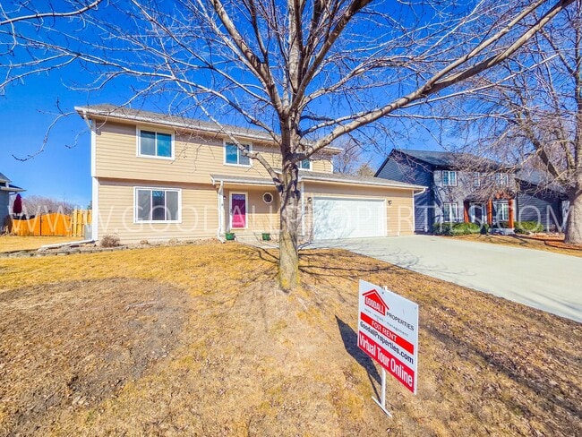 Building Photo - Beautiful 4-Bedroom Home in Johnston – with Finished basement and bonus room and a fenced yard.