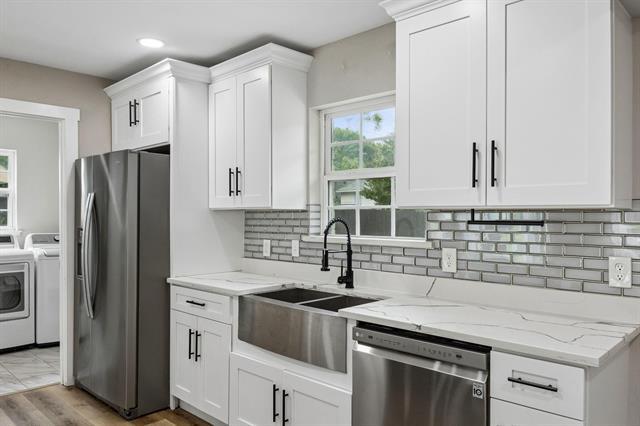 Photo - 8635 Strathmore Dr