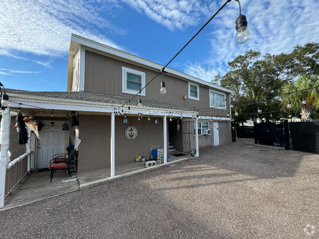 Building Photo - 1450 Gulf to Bay Blvd Unit D Rental