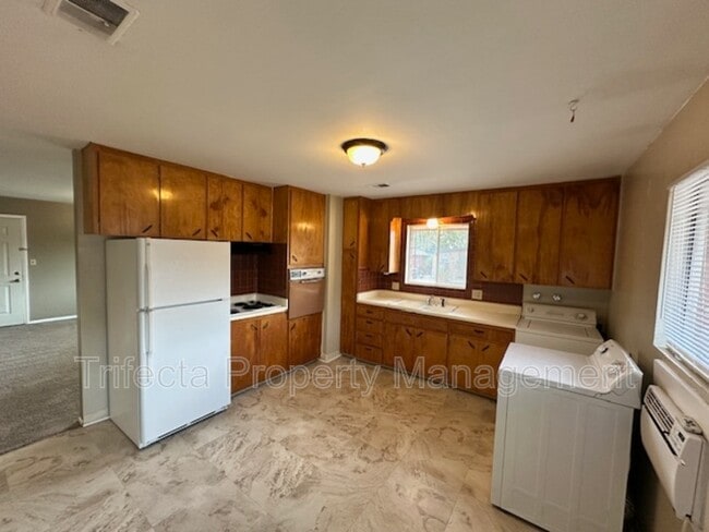 Photo - 1113 Alford St Unidad 2