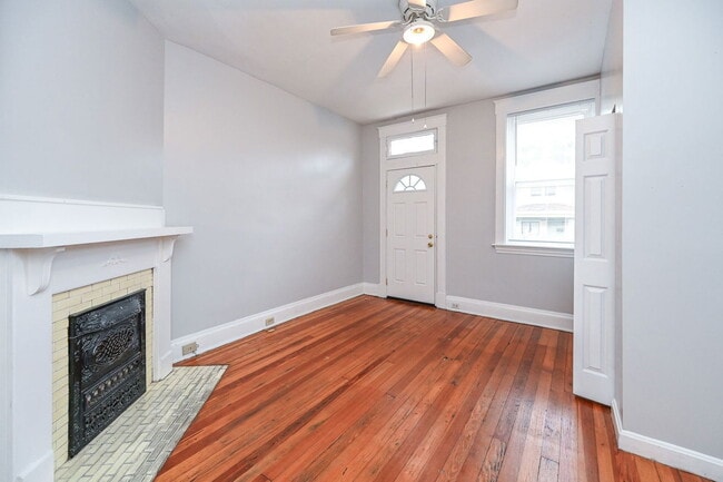 Photo - 2342 Chickasaw St Unit 1