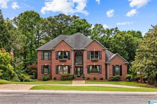 Photo - Spacious Hoover Home Ready For August Move In