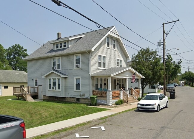 Photo - 2016 Glynn Ave