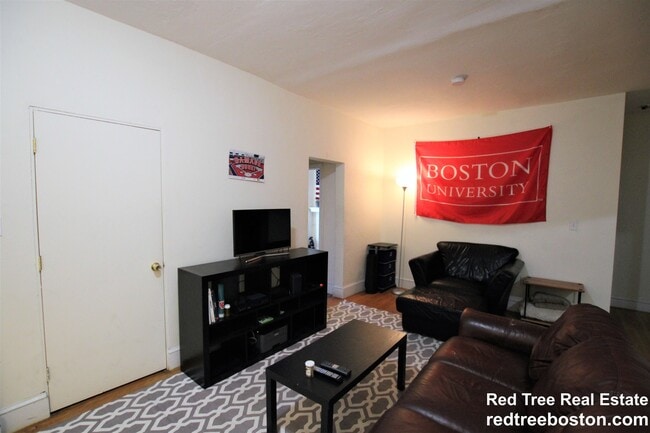 Photo - 316 St Paul St Unit 3