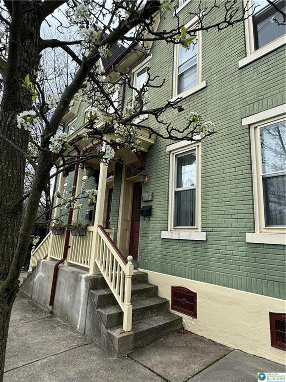 Photo - 417 Linden St