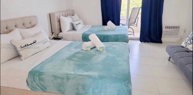 Photo - 7904 West Dr Unidad 205