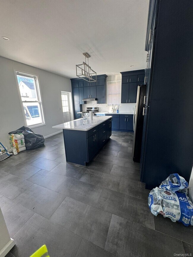 Photo - 88-36 77th St