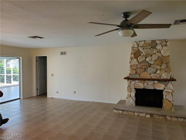 Photo - 1941 SE 37th St