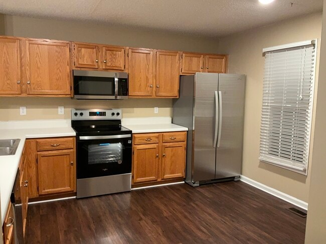 Photo - 505 Westminster Dr