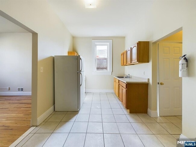 Photo - 413-15 Dodd St Unidad 7