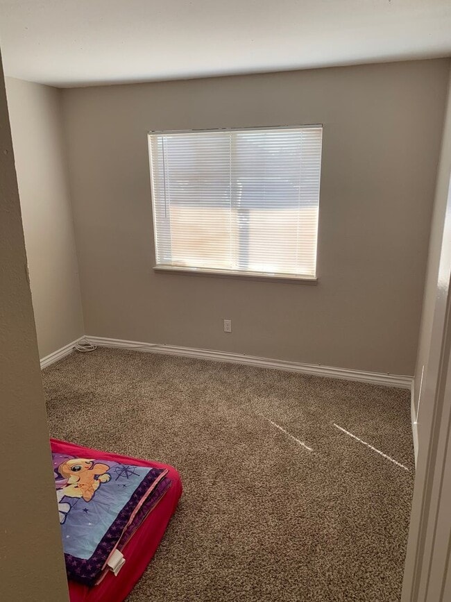 Photo - 16185 Tawney Ridge Ln