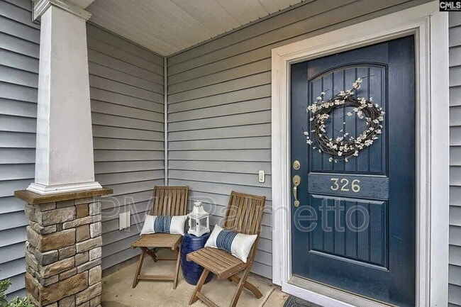 Photo - 326 Lanyard Ln