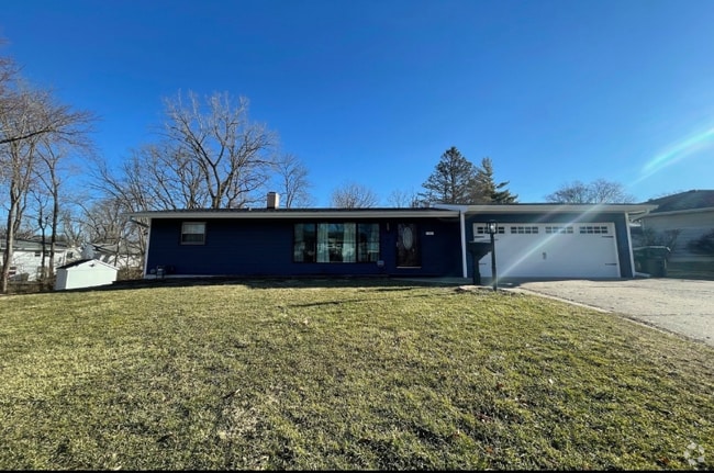 Building Photo - 26 Sandcreek Dr Rental