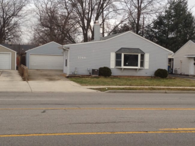 Photo - 2743 N Main St Casa
