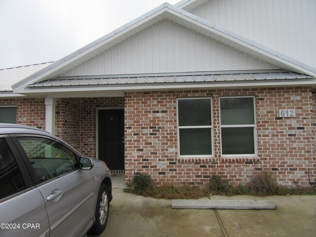 Photo - 612 Helen Ave Unit 2