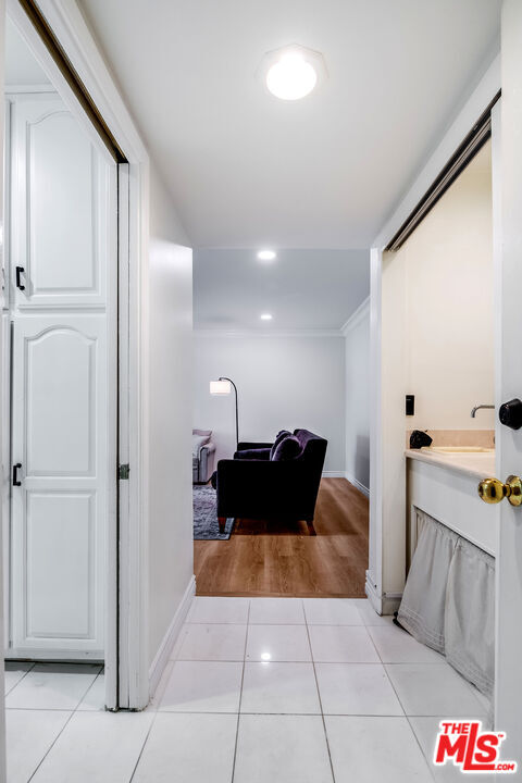 Photo - 423 Rexford Dr Unit 101