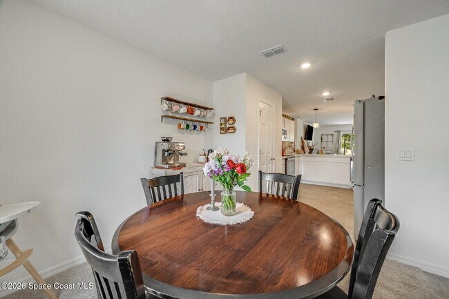 Photo - 514 Plumbago Rd NW