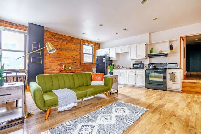 1180 N High St Unit SI ID1265610P