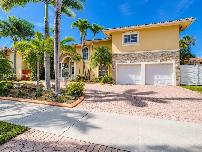 15721 SW 44th Terrace