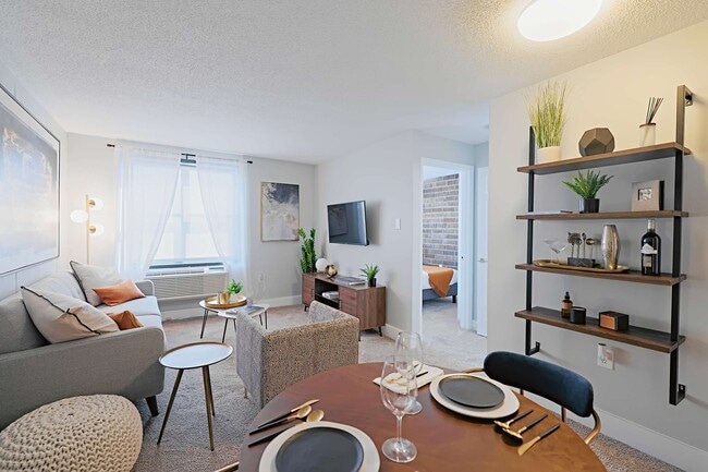 EMR Apartments