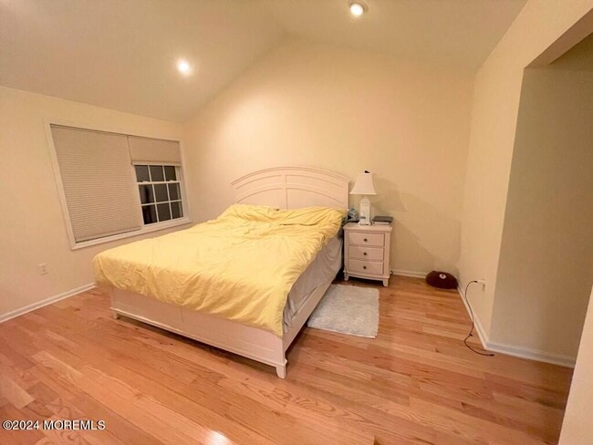 Photo - 73 Ironwood Ct