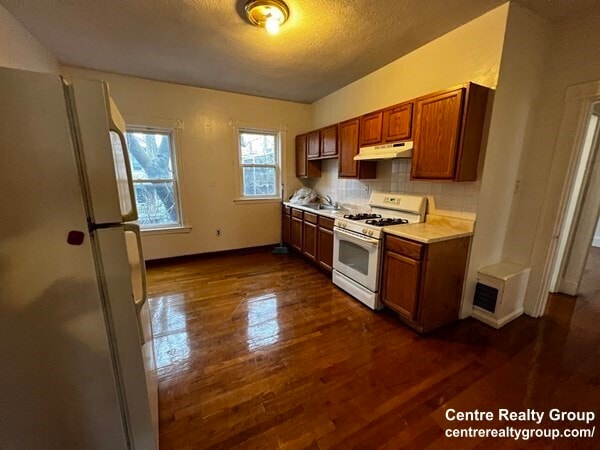 Photo - 22 Bynner St Apartments Unit 3