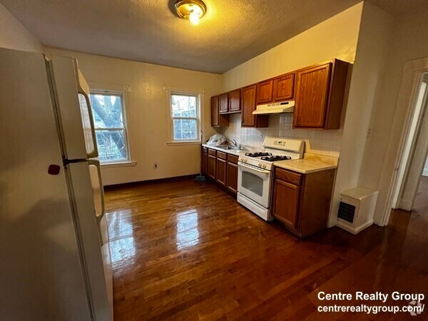 Building Photo - 22 Bynner St Unit 3 Rental
