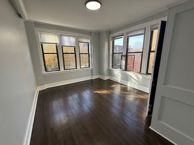 Photo - 1030 E Hyde Park Blvd Unit 2