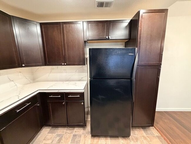 Photo - NW Reno Two Story - Beautiful Finishes with Mountain Views