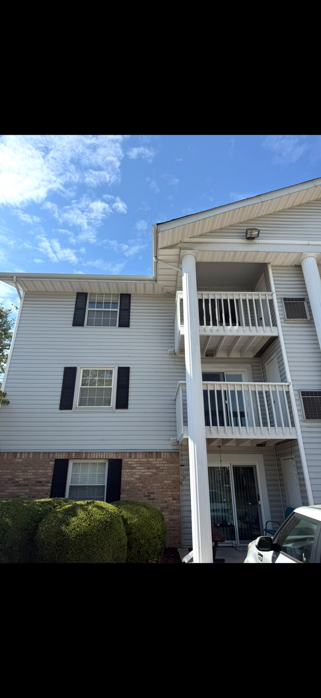 Building Photo - 645 S Kirkwood Rd