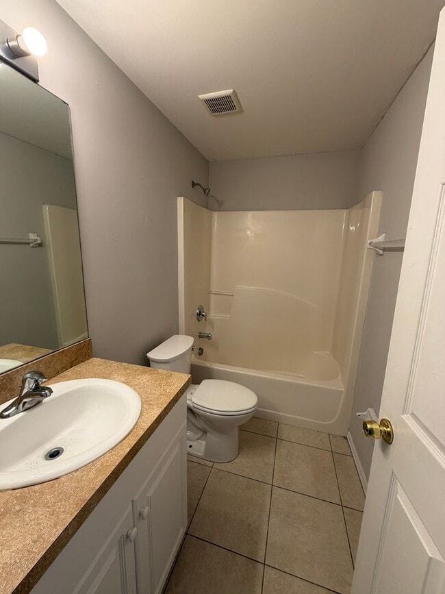 Photo - 4763 22nd St SW