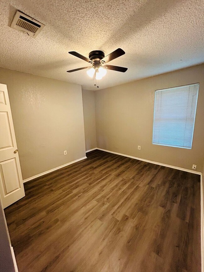 Photo - 928 Vail Highlands Cir