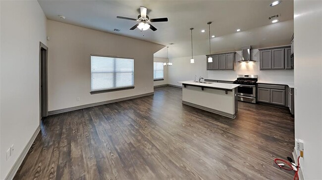 Photo - 9437 NW 87th St