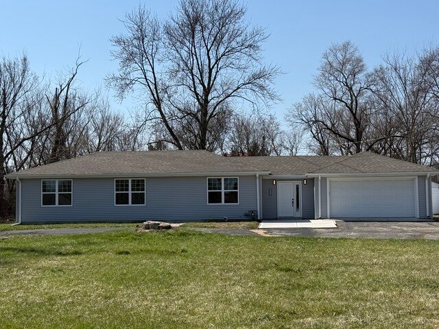 8418 Meadowbrook Dr