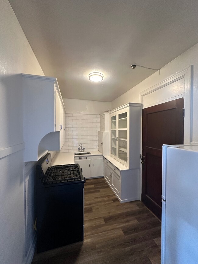 Myrtle Apartments