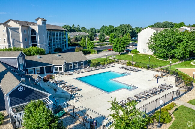 Photo - The Quarters Manhattan