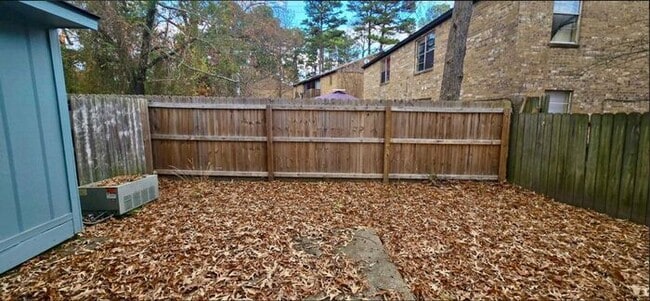 Photo - Tour Today! 2/1.5 Townhome in Longview